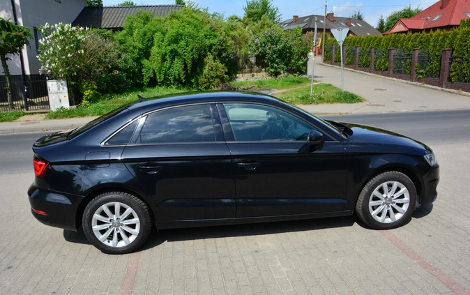 Audi A3 cena 58500 przebieg: 220000, rok produkcji 2014 z Łobez małe 631